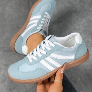 JB ligblou/wit sneakers